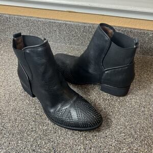 Donald J Pliner Womens 9.5M Black Leather Studded Casual Heel Pull On Ankle Boot